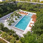 2Br, 2Bathroom Mistiq Gym 4 Pools