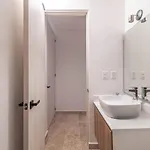King With Private Balcony, Rooftop Pool, Gym *