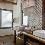 Villa Luxury Vibes Pool With Jacuzzi Concierge 5br
