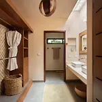 Luxury Vibes Pool With Jacuzzi Concierge 5br Villa