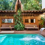 Luxury Vibes Pool With Jacuzzi Concierge 5br Villa Tulum