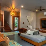 Luxury Vibes Pool With Jacuzzi Concierge 5br Villa *