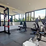 Oasis Yaaxlum