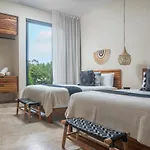 5Br Trendy Villa With Concierge In Aldea Zama