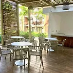 Chic 2br Condo, Private Jacuzzi And 2 Free Bikes Apartamento
