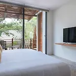 4br Jacuzzi Private Pool Gated Community Villa Tulum