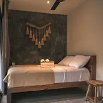 Hostal Meteora & Coffeehouse *