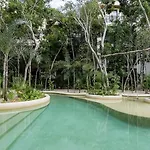 Lux Jungle Near Apartamento