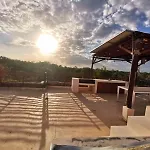 Private Room With Private Bathroom Roof Top And Pool