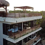 Private Room With Private Bathroom Roof Top Private Pool