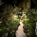 Casa Tolok In Tulum Beachfront