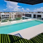 Villa Blanca Incredible 2Br Villa - Private Pool Free Beach Club