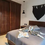 Stilvolles Penthouse Mit 2 Schlafzimmern Und Privater Pool