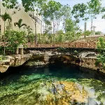 Adora H30 - Luxe Studio W/ Outdoor Tub & Private Cenote