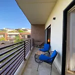 Tropical Haven - Luxury Apartment With Private Rooftop Pool And Amazing Pool View