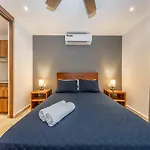 Сasa de vacaciones Lux With Rooftop Pool Gym Private Balcony Tulum