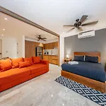 Lux With Rooftop Pool Gym Private Balcony Tulum
