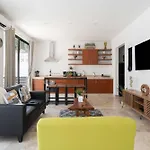 Casa Laura - Tulum - Private Townhome For 6 Guest - 3 Bedrooms - 5 Beds- Restaurant Walking Distance