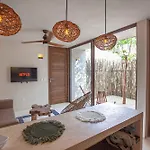 Calma Jungle Villas Tulum