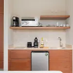 Phimai Suite & Infinity Pool, Fast Wifi, Nespresso & Netflix