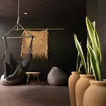 Design Luxury Duo Villas, 24 Pax, 5 Pools & 2 Rooftops, Bbq, Near *