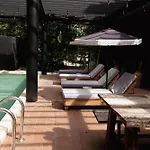 Villa Design Luxury Duo Villas, 24 Pax, 5 Pools & 2 Rooftops, Bbq, Near *