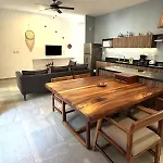 2 Bedroom Jungle In La Veleta - Palalma Casa *