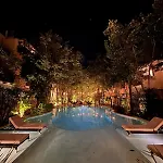 2 Bedroom Jungle In La Veleta - Palalma Casa *