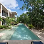 Luxury 3Br Apartment In A Gated Community Large Pool