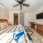 Lux 2 Bd With Balcony And Rooftop Pool At Aldea Zama *