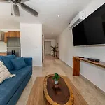 Lux 2 Bd With Balcony And Rooftop Pool At Aldea Zama Apartamento