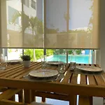 Raz - Tu Lugar Perfecto Para Descansar