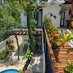 Villa Tucanes 5 Bdr 10 Ppl