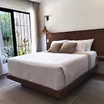 Villa Tucanes 5 Bdr 10 Ppl *