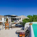 K'uyen Boutique