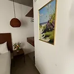 Hotel Zendero