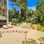 Main Street To The Beach At Coba Av