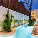 Luxury Private 23 Meters Pool & Concierge Villa *