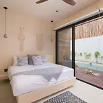 Luxury Private 23 Meters Pool & Concierge Villa