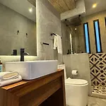 Nook Luxury Condohotel By Marea Apartahotel *