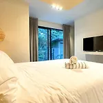 Nook Luxury Condohotel By Marea Apartahotel *