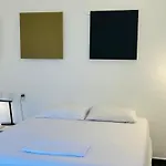 Freelance Hostel
