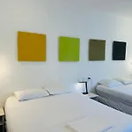 Freelance Hostel