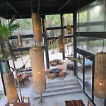 Apartment With Private Jacuzzi, Rooftop Pools & Free Beach Club