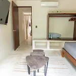 Charming Getaway In Prime Location Apartamento *