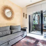 Apartamento Charming Getaway In Prime Location *