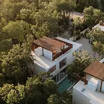Pura Selva Luxury And Nature