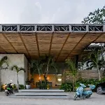 Colibrí Loft Beach Club Pass