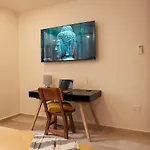 1Br Apartment - Cozy Design & Private Pool
