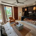 Flirt And Chill Sunrise Haven